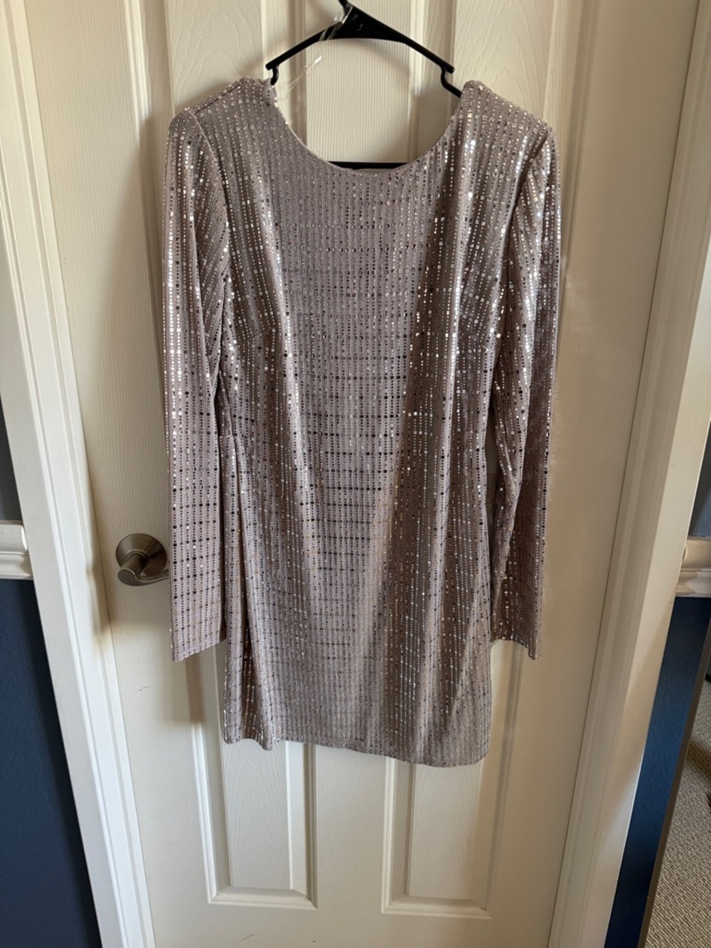 VENUS Silver Sequin Long Sleeve Mini Dress